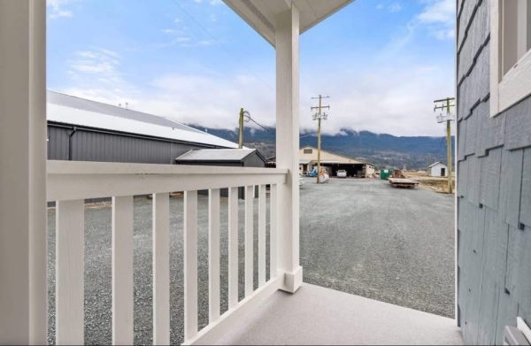 The Tulameen Tiny Home – Cottage Charm That Moves With You (H25TU)