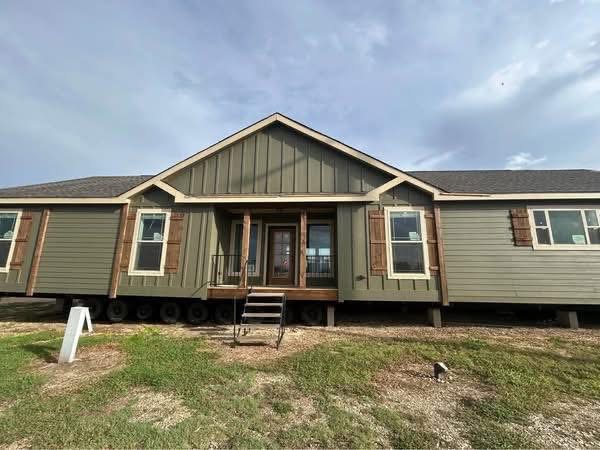 The Deer Valley Prefab Home – Built Big, Built to Stay (DVP2340)